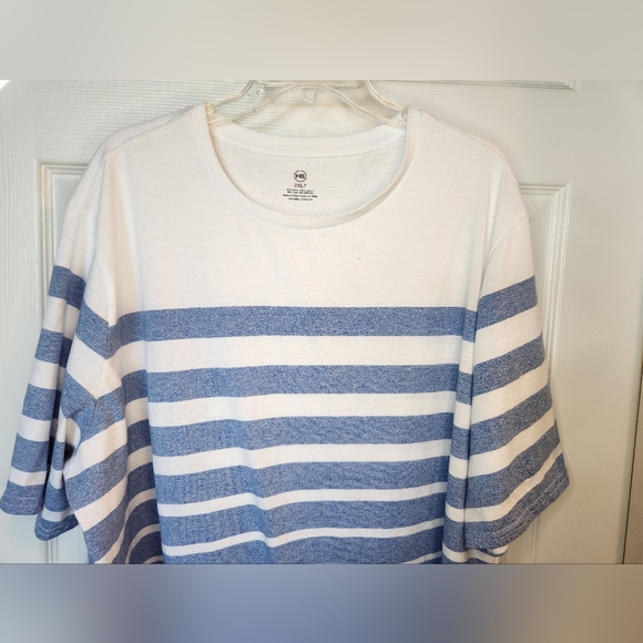 HB Size 2XLT blue & white striped tee. Cotton/poly blend. - Picture 3 of 7